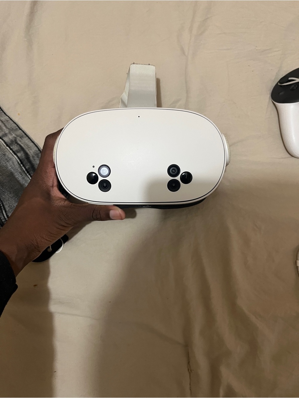 Oculus Standalone VR Headset in White